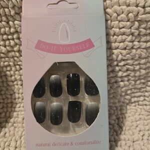 Black Ombre Press-On Nails